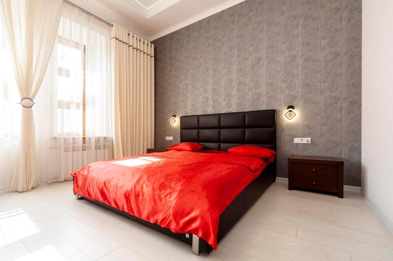 Vip Студио На Дерибасовской Apartment Oldenburg Bagian luar foto
