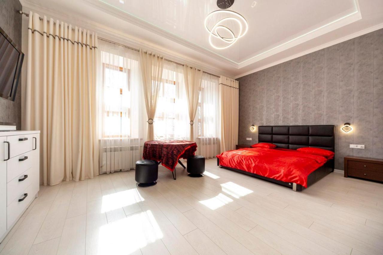 Vip Студио На Дерибасовской Apartment Oldenburg Bagian luar foto